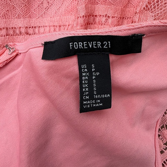 Forever 21 lace and crochet mini dress - size S - Picture 2 of 4